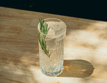 Cocktail sans alcool à la fleur de sureau