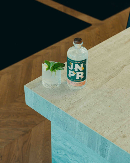 2 Cocktail glasses